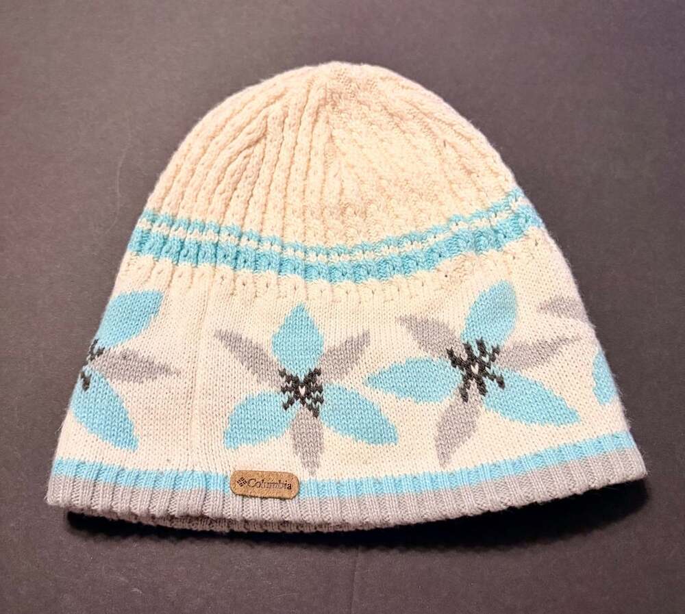 Columbia Winter Beanie Hat White Light Blue Gray Floral